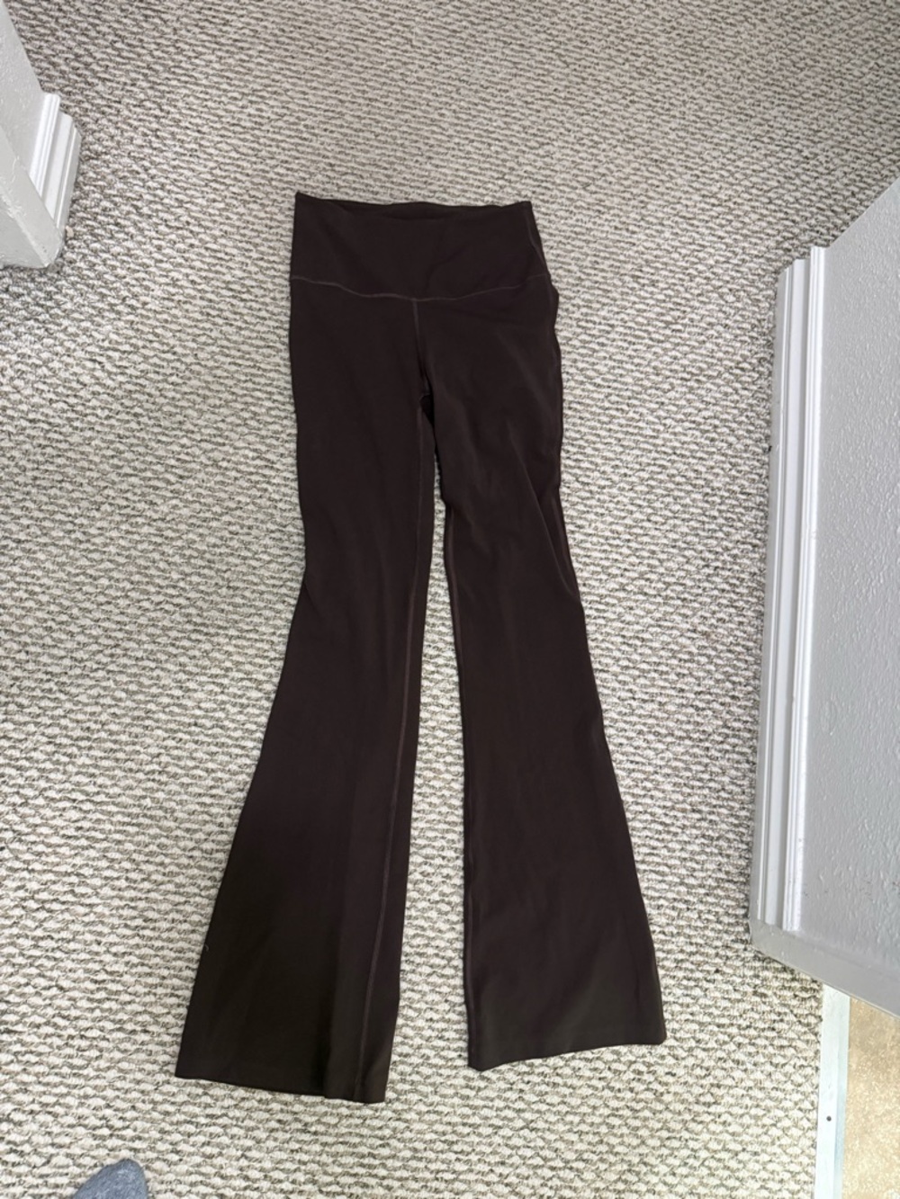 Lululemon flare leggings nwot size 6